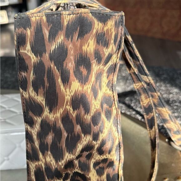 Bechamel Leopard Shoulder Purse Tote Bag NWOT - Picture 4 of 7